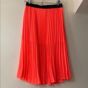 H&M Florescent Orange Pleated Skirt size6